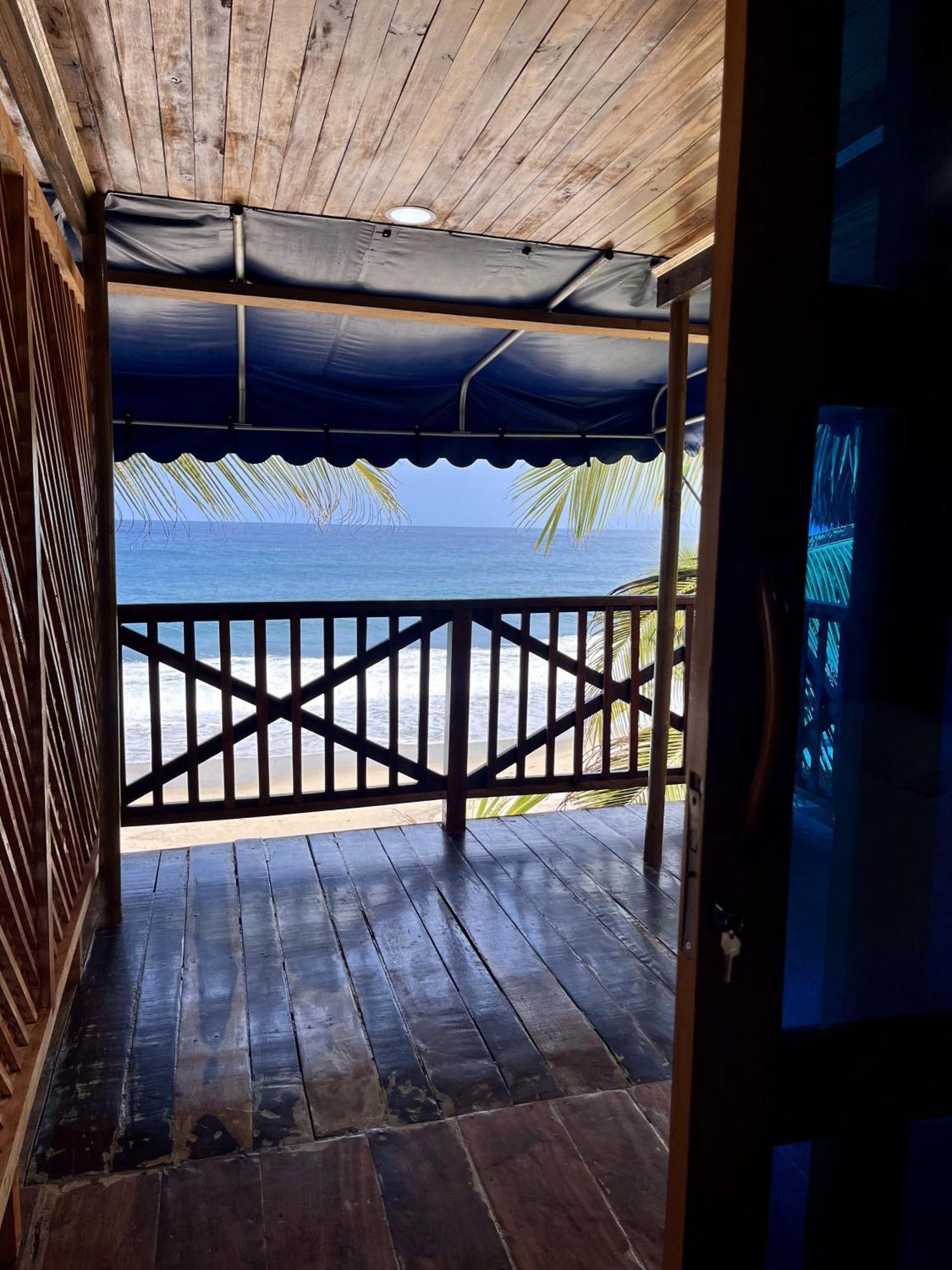 The Shark Cabana Frente Al Mar Лос Наранхос Екстериор снимка