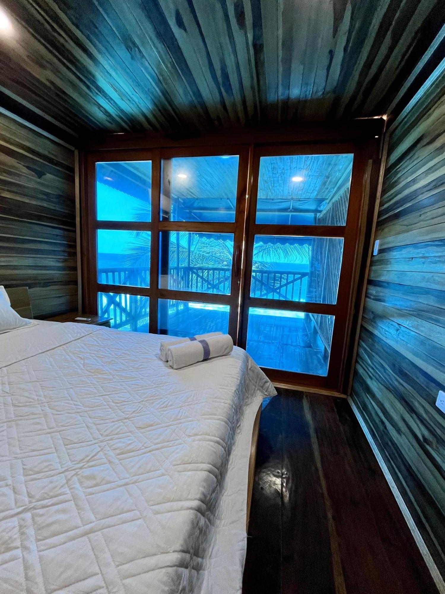 The Shark Cabana Frente Al Mar Лос Наранхос Екстериор снимка